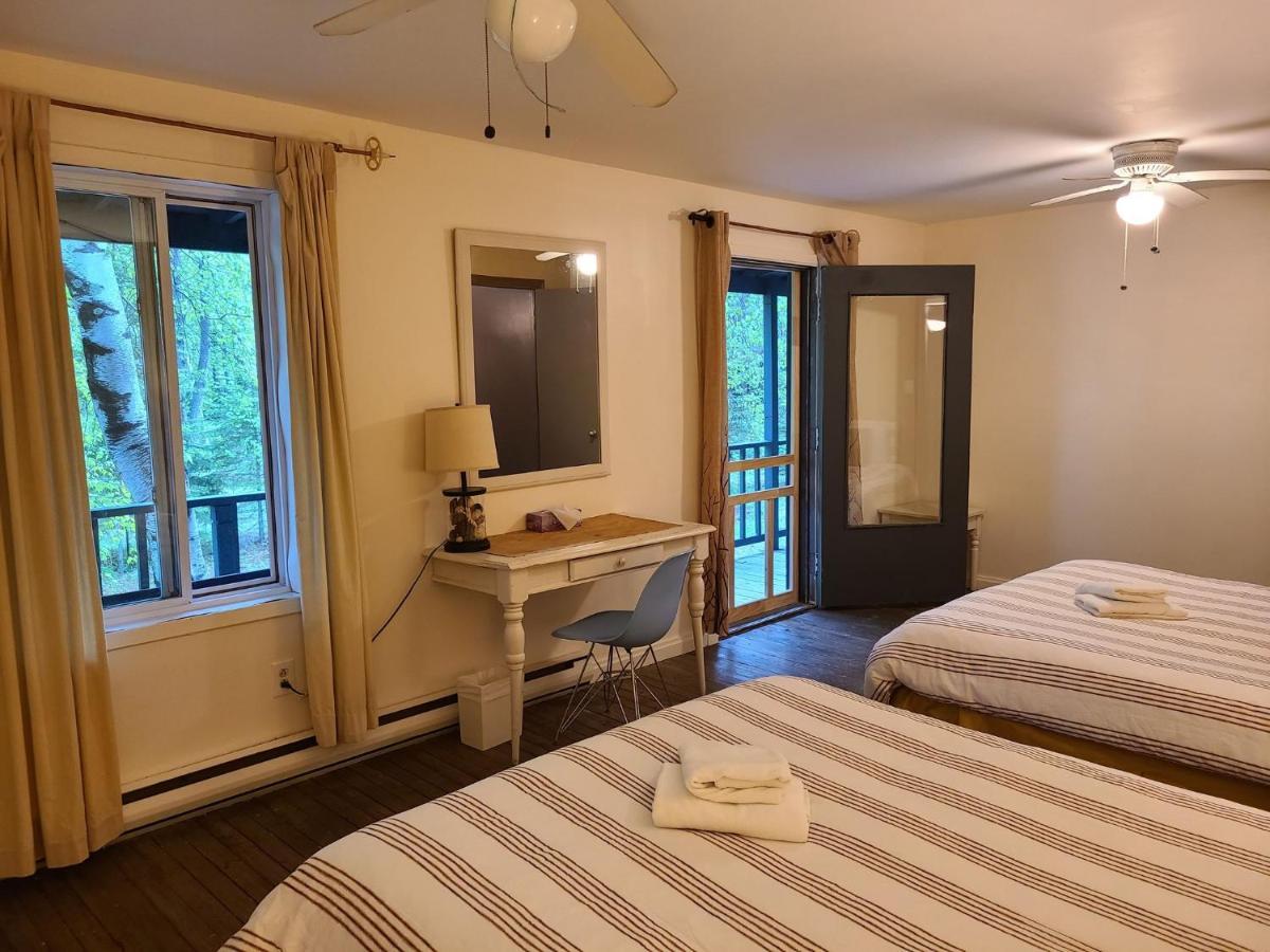 Le Lodge Du Lac Saint-Faustin 외부 사진